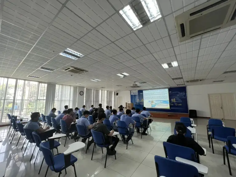 Lớp học lý thuyết tại Trường sơ cấp nghề EduPro