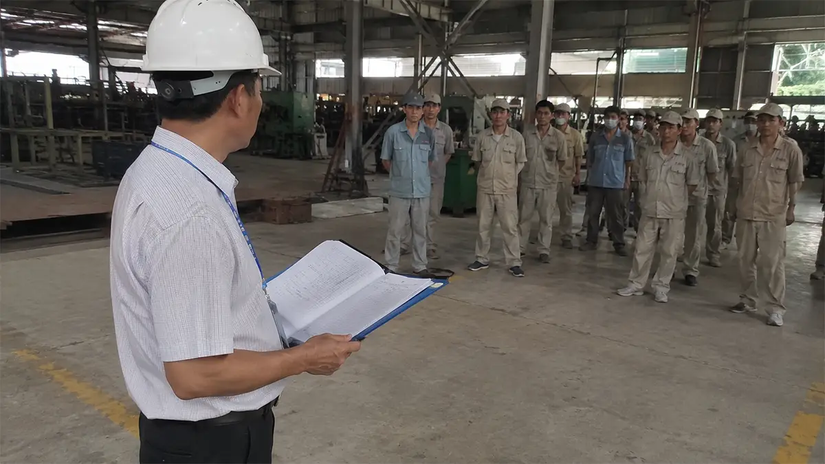 Những nghề bắt buộc chứng chỉ theo pháp luật Việt Nam