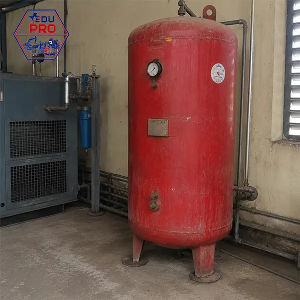 Học vận hành bình khí nén