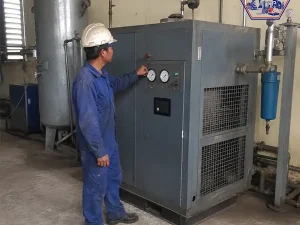 Học vận hành máy nén khí
