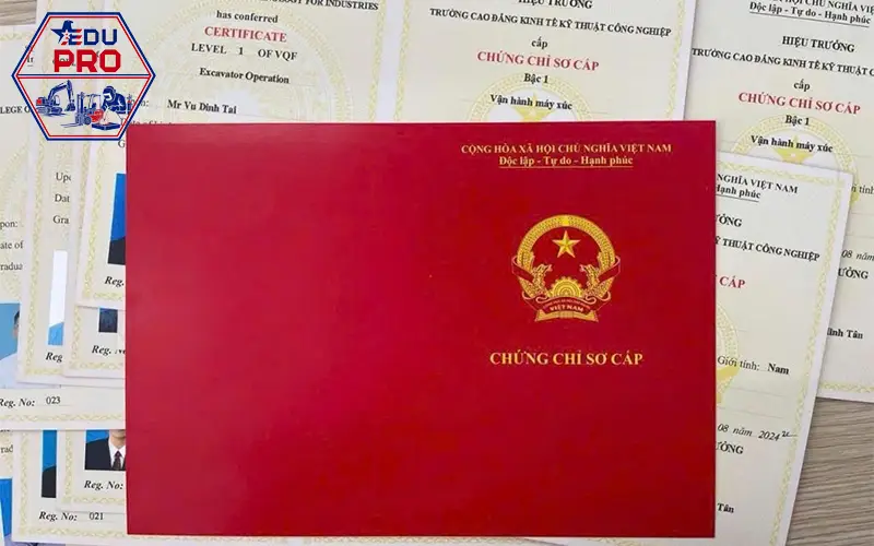 Vì sao có nghề bắt buộc chứng chỉ